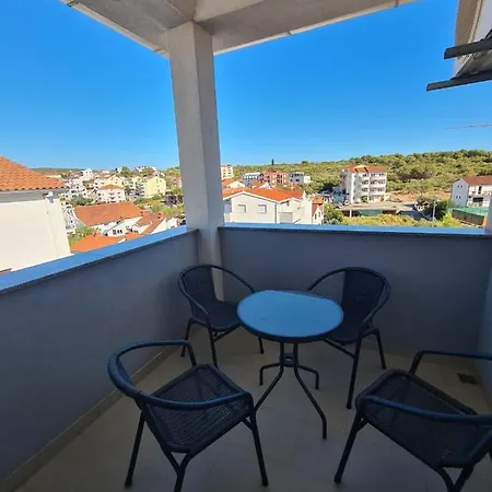 Apartment Kata